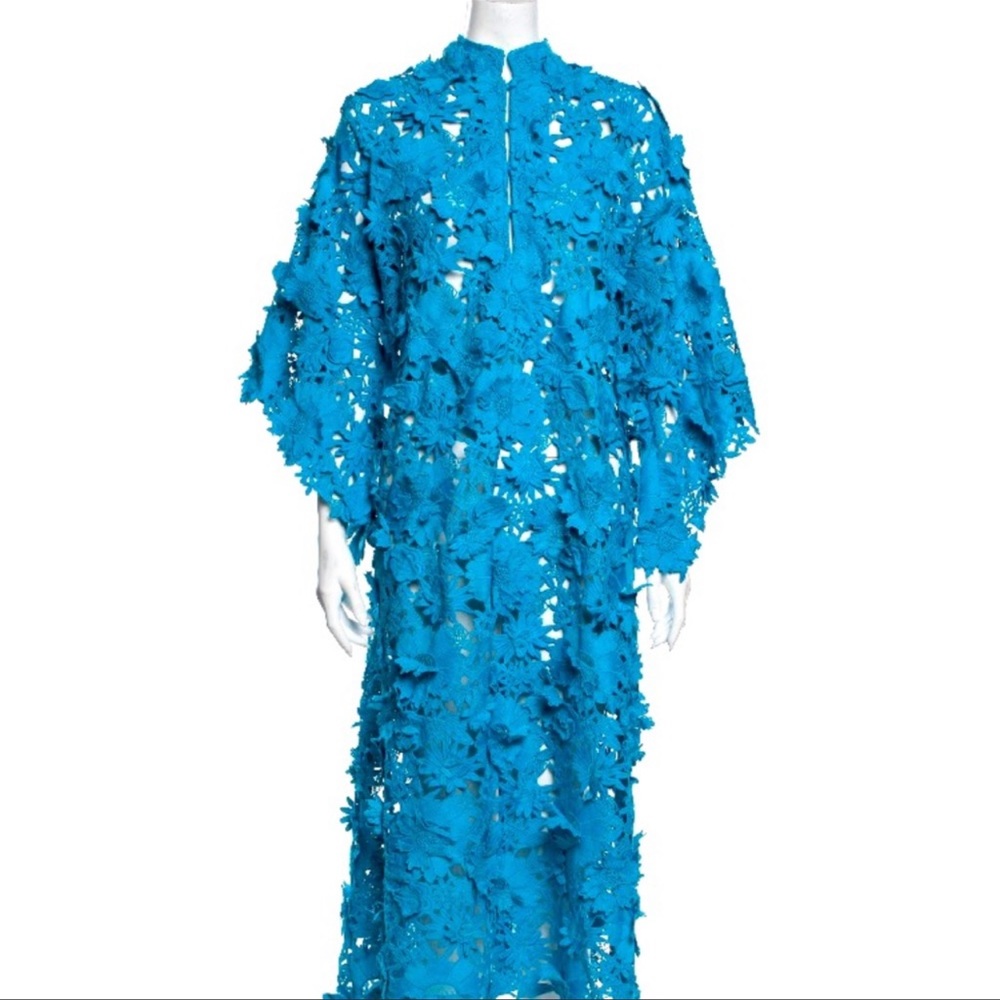 La Vie Style House Lace Flower Caftan